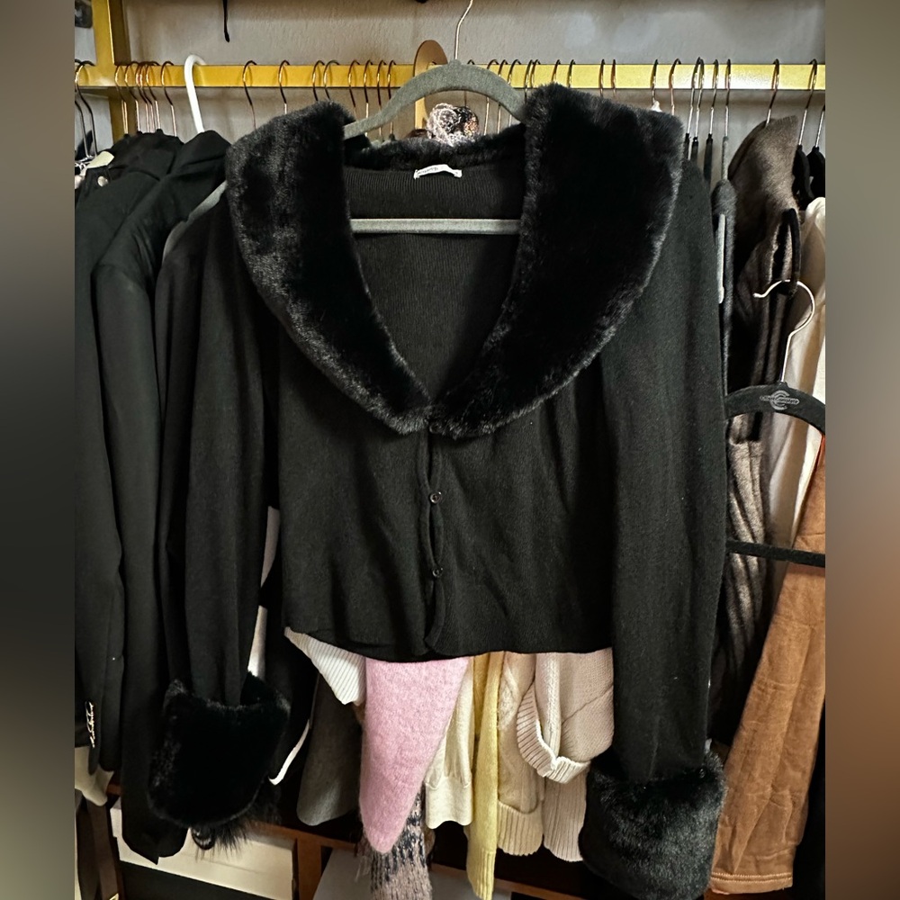 NEW House of CB Black Blanche Faux Fur Trim Cardigan🖤